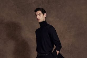 Ferragamo Pré-Automne 2026 : Maximilian Davis dessine un homme libre, souple et profondément élégant