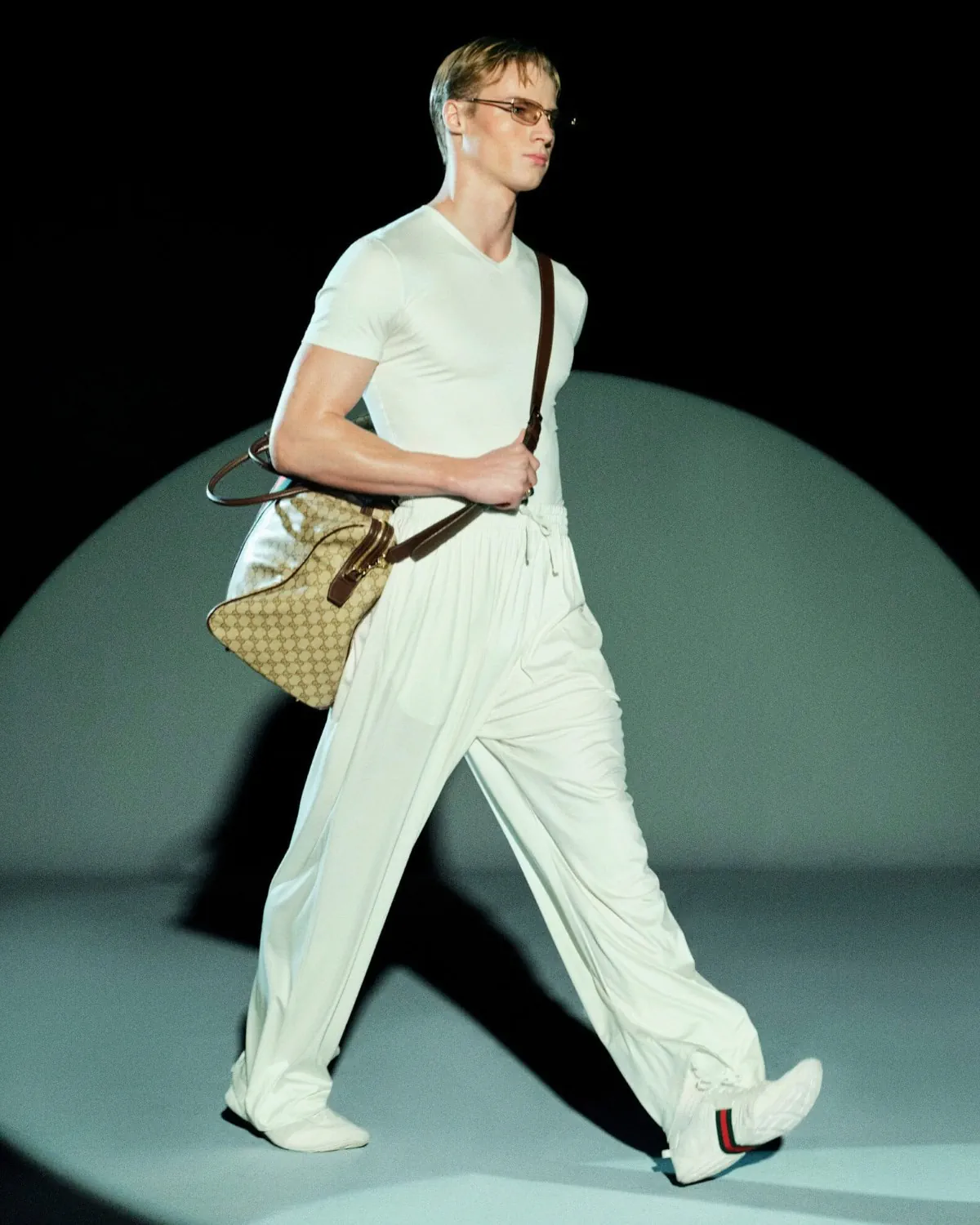 Le retour du frisson Gucci : Demna rallume la flamme Tom Ford