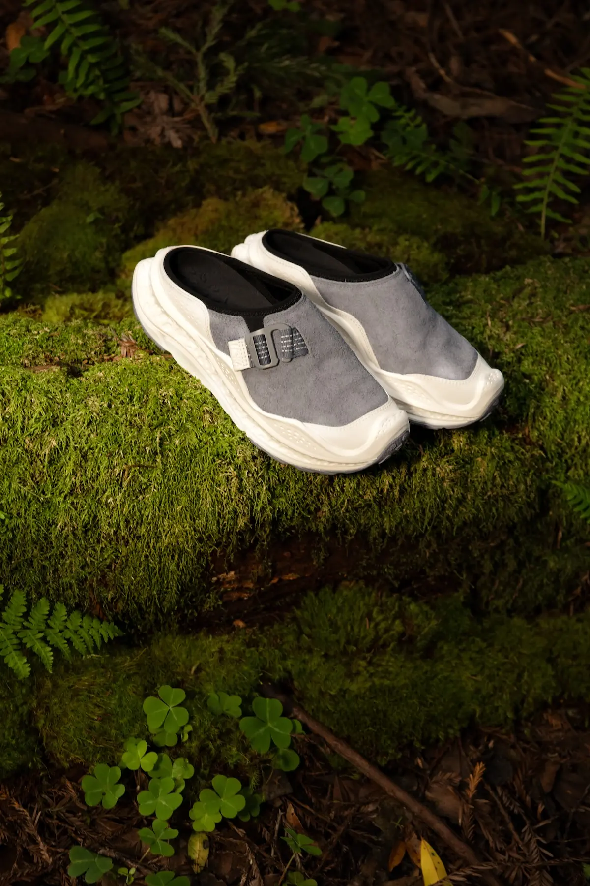 HOKA ORA Primo EXT : la mule de récupération qui passe du sport à la street-style