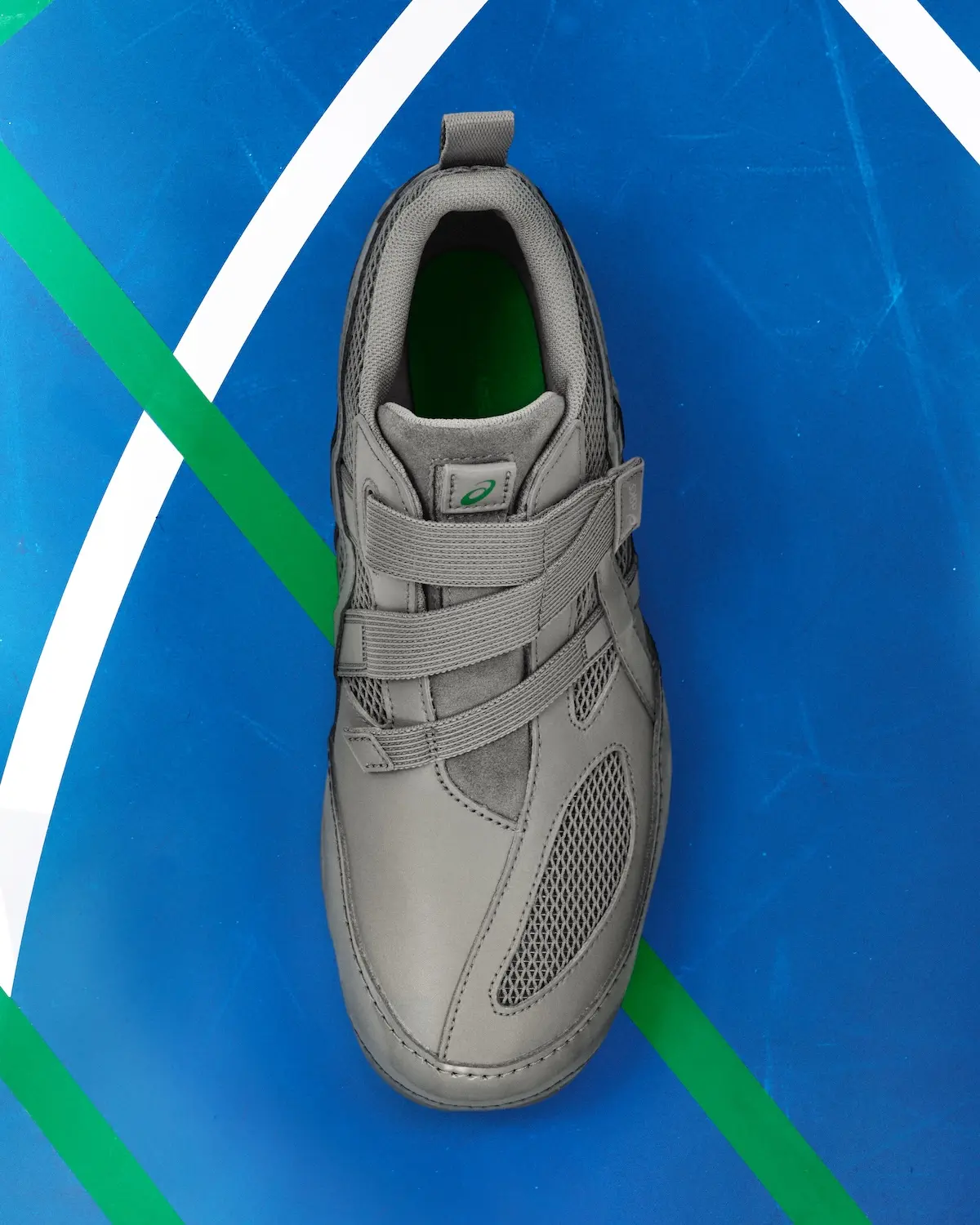 Avec HYPER TAPING, ISSEY MIYAKE et ASICS inventent une nouvelle grammaire de la sneaker