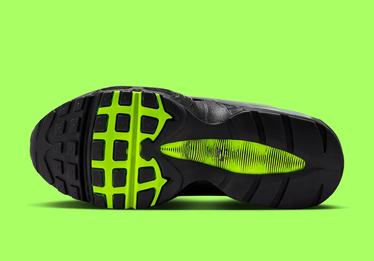 La Air Max 95 OG Big Bubble « Neon » version LEGO, entre héritage et fun