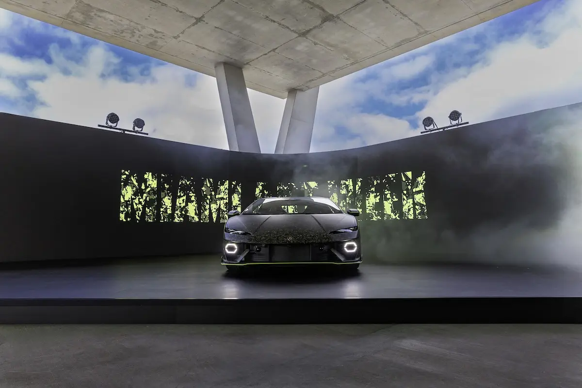 Lamborghini dévoile une Temerario Ad Personam unique à Art Basel Miami 2025