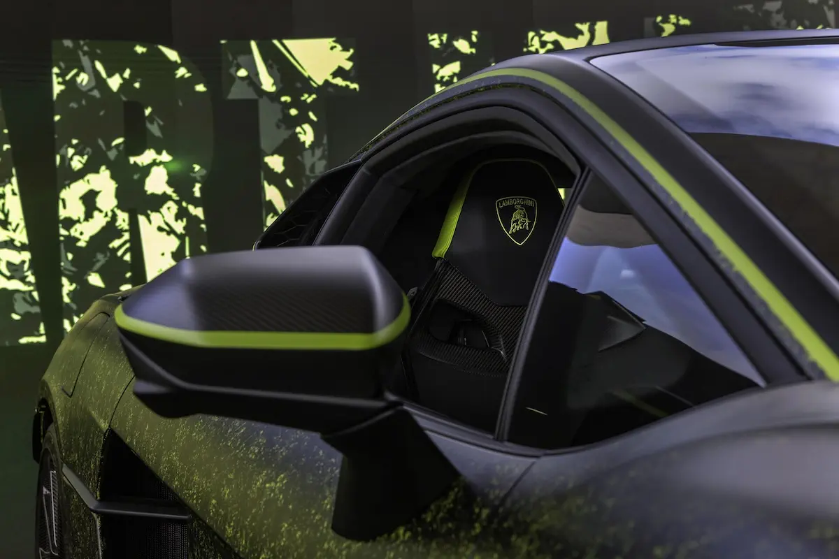 Lamborghini dévoile une Temerario Ad Personam unique à Art Basel Miami 2025