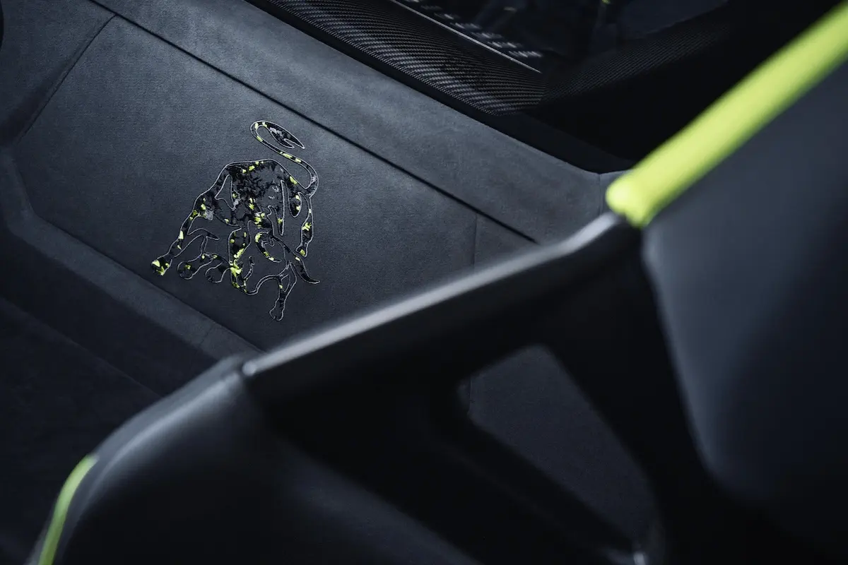 Lamborghini dévoile une Temerario Ad Personam unique à Art Basel Miami 2025