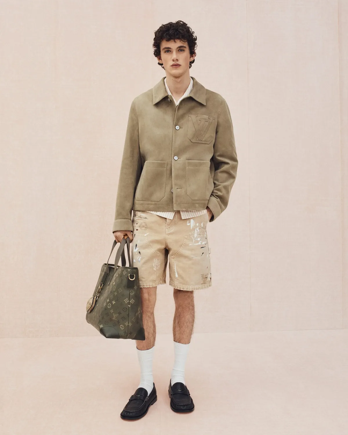 Louis Vuitton Pré-Automne 2026 : une balade stylistique dans le Central Park rêvé de Pharrell Williams