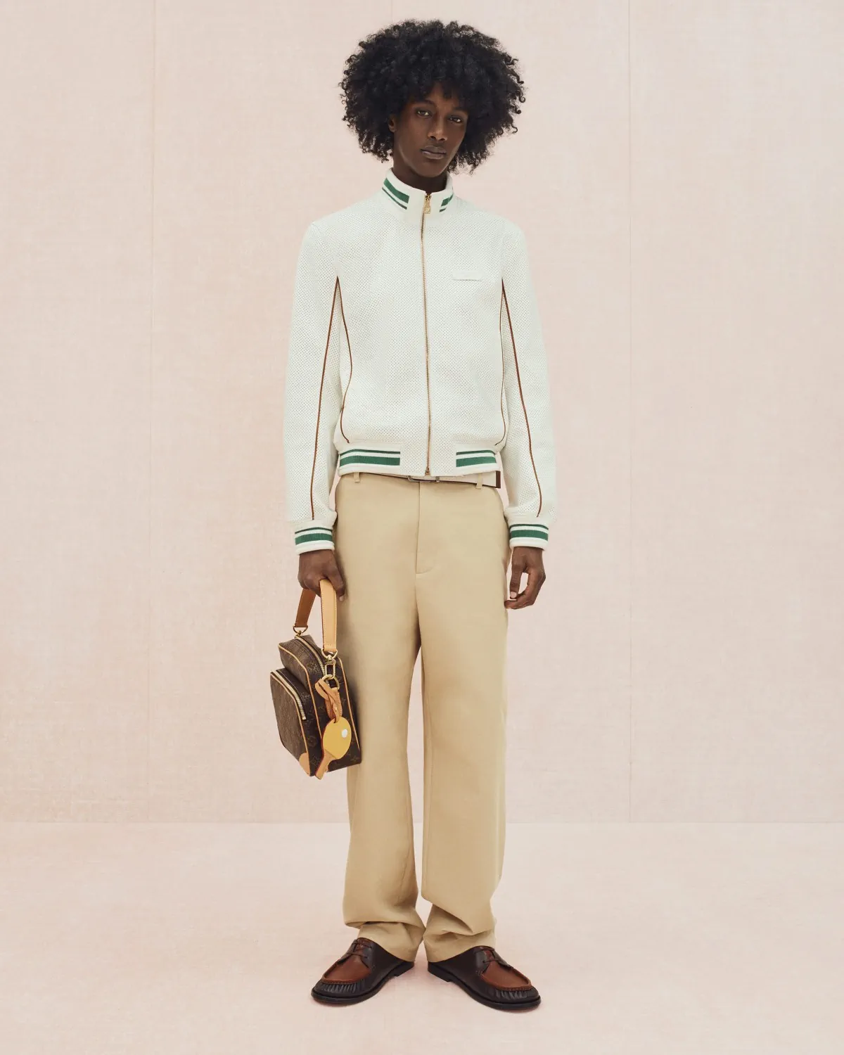 Louis Vuitton Pré-Automne 2026 : une balade stylistique dans le Central Park rêvé de Pharrell Williams