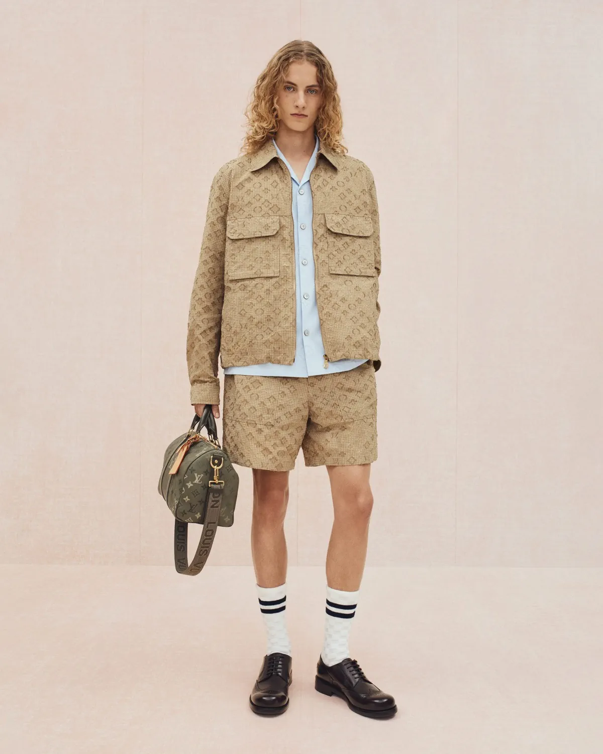 Louis Vuitton Pré-Automne 2026 : une balade stylistique dans le Central Park rêvé de Pharrell Williams