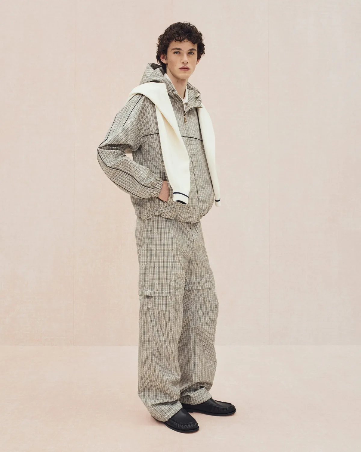 Louis Vuitton Pré-Automne 2026 : une balade stylistique dans le Central Park rêvé de Pharrell Williams