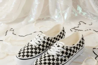 Quand Mattias Gollin transforme la Vans Authentic en œuvre d’art scintillante