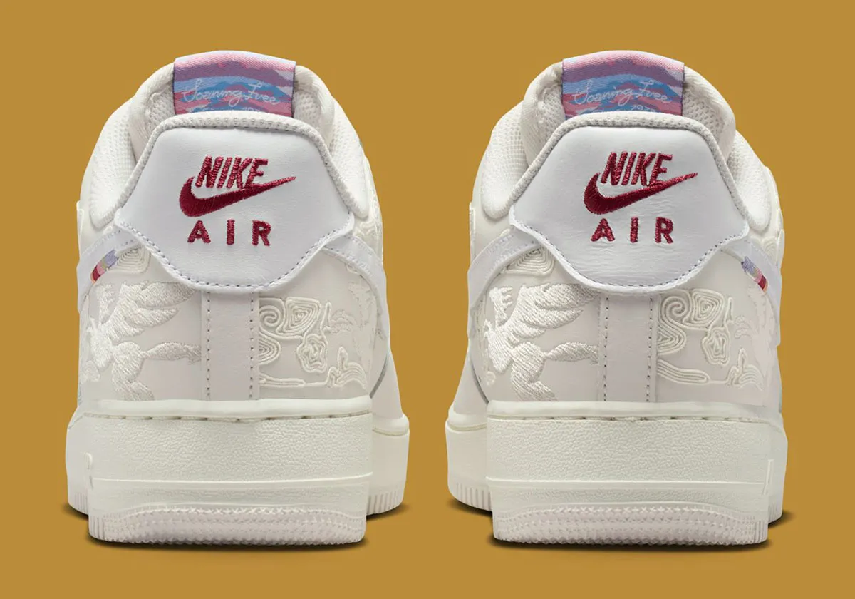 Nike Air Force 1 Low Year of the Horse 4 Nike Air Force 1 Low « Year of the Horse » 2026 : la paire qui boucle 24 ans de zodiac chinois