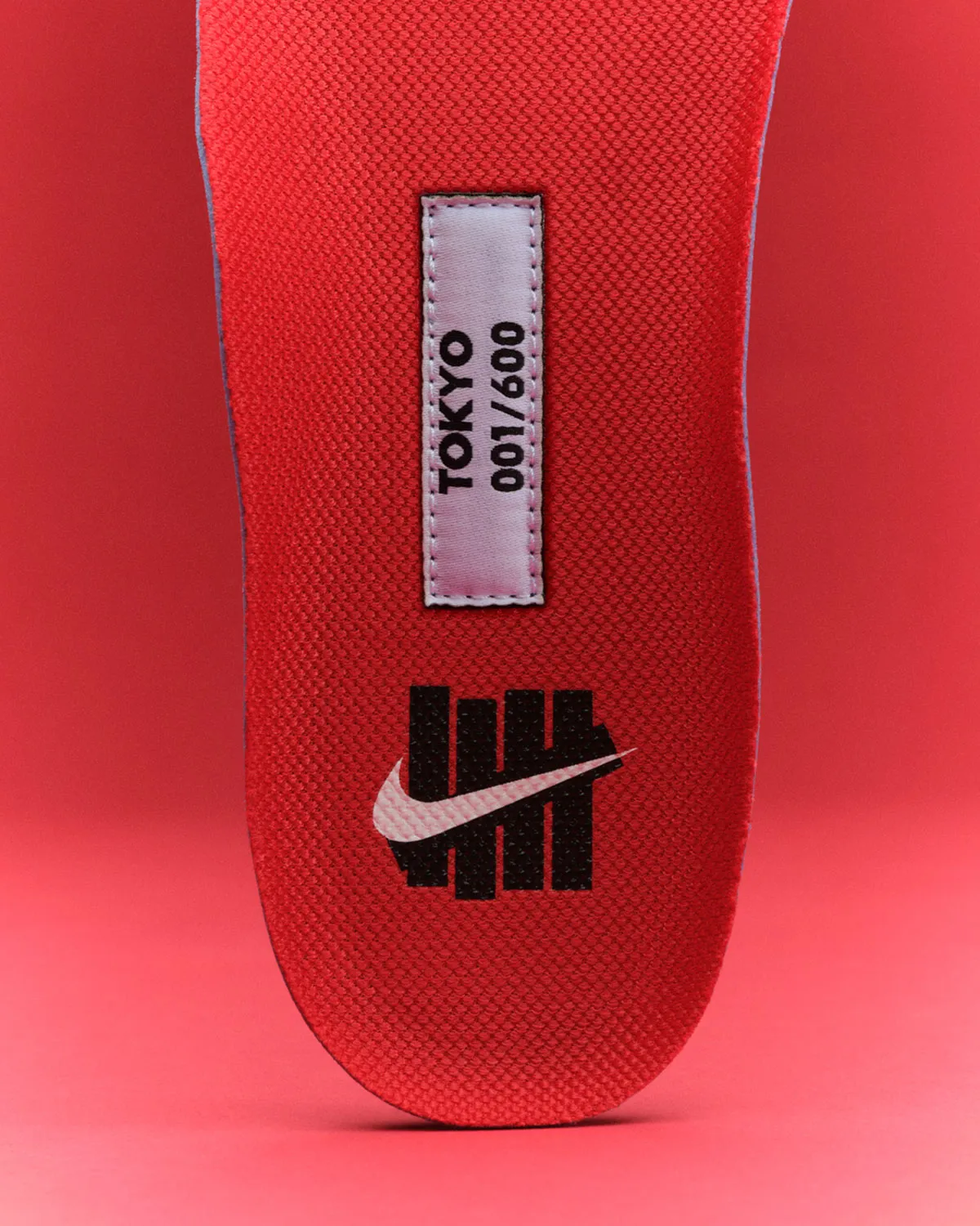 À Tokyo, UNDEFEATED orchestre l’un des drops Air Max 95 les plus radicaux de l’année