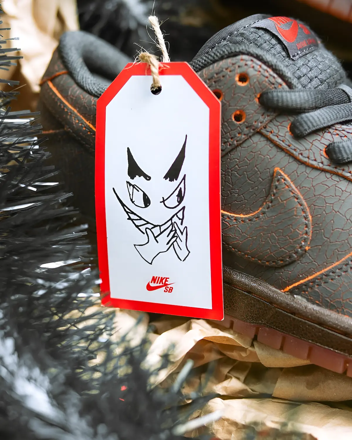 La Nike SB Dunk Low « Krampus » sera disponible le 2 décembre sur SNKRS