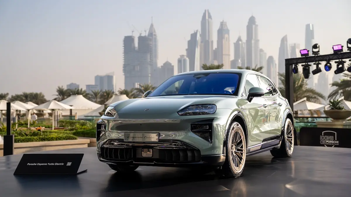 Porsche Cayenne Electric 2 1 156 chevaux électriques : le Porsche Cayenne Electric qui rivalise avec les supercars thermiques