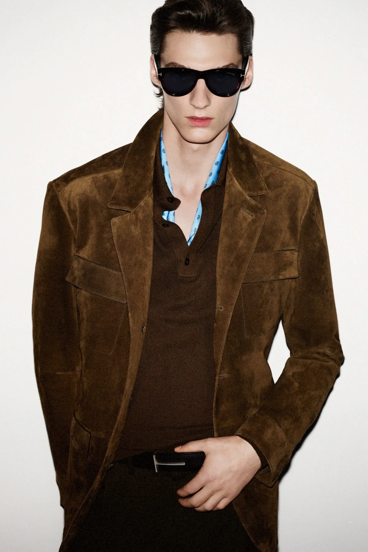 Haider Ackermann réinvente le désir masculin chez Tom Ford avec la collection Croisière 2026