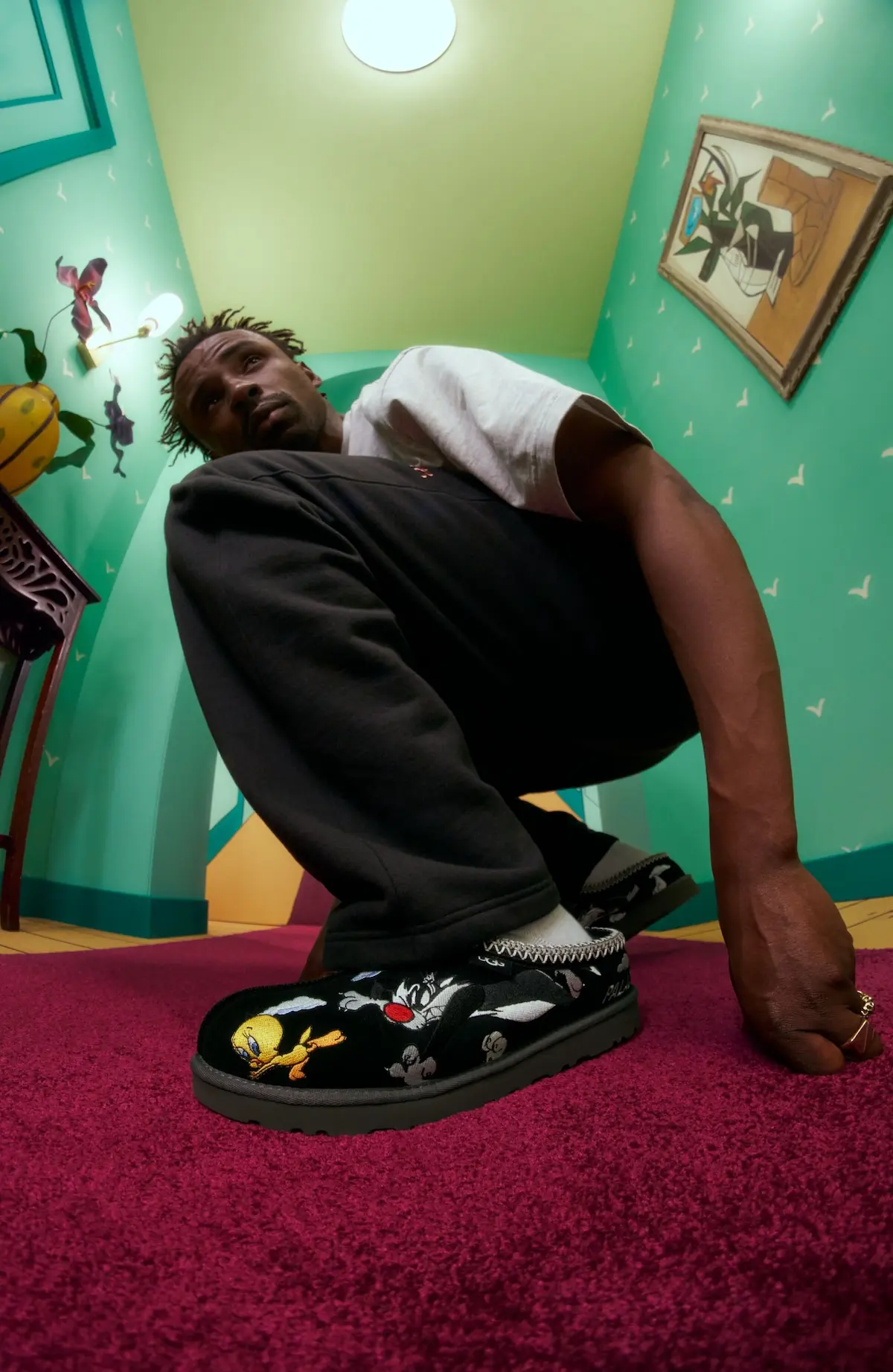 UGG x Palace 5 UGG x Palace : la collab automne-hiver qui réinvente Titi et Sylvestre en icônes streetwear