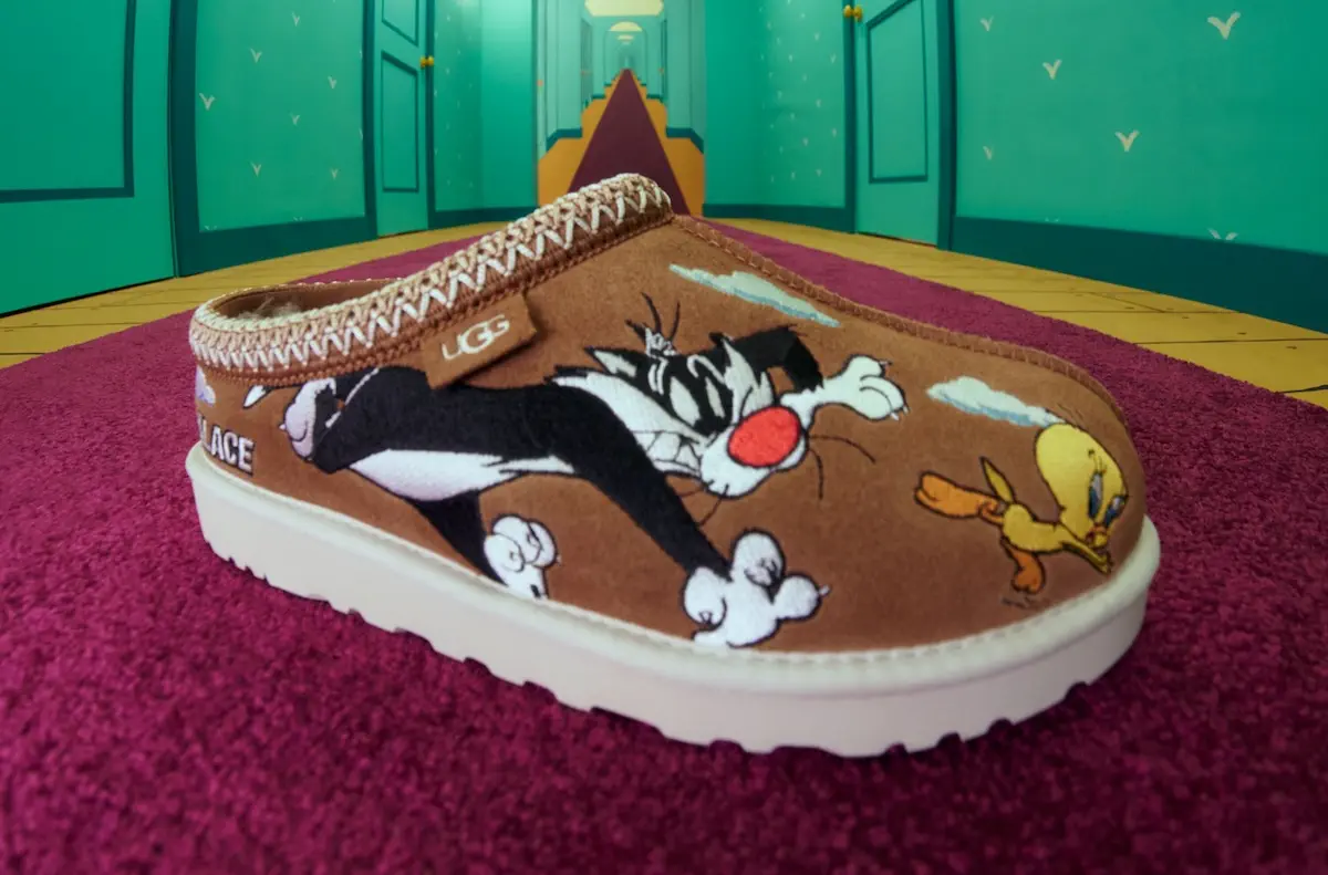 UGG x Palace 7 UGG x Palace : la collab automne-hiver qui réinvente Titi et Sylvestre en icônes streetwear