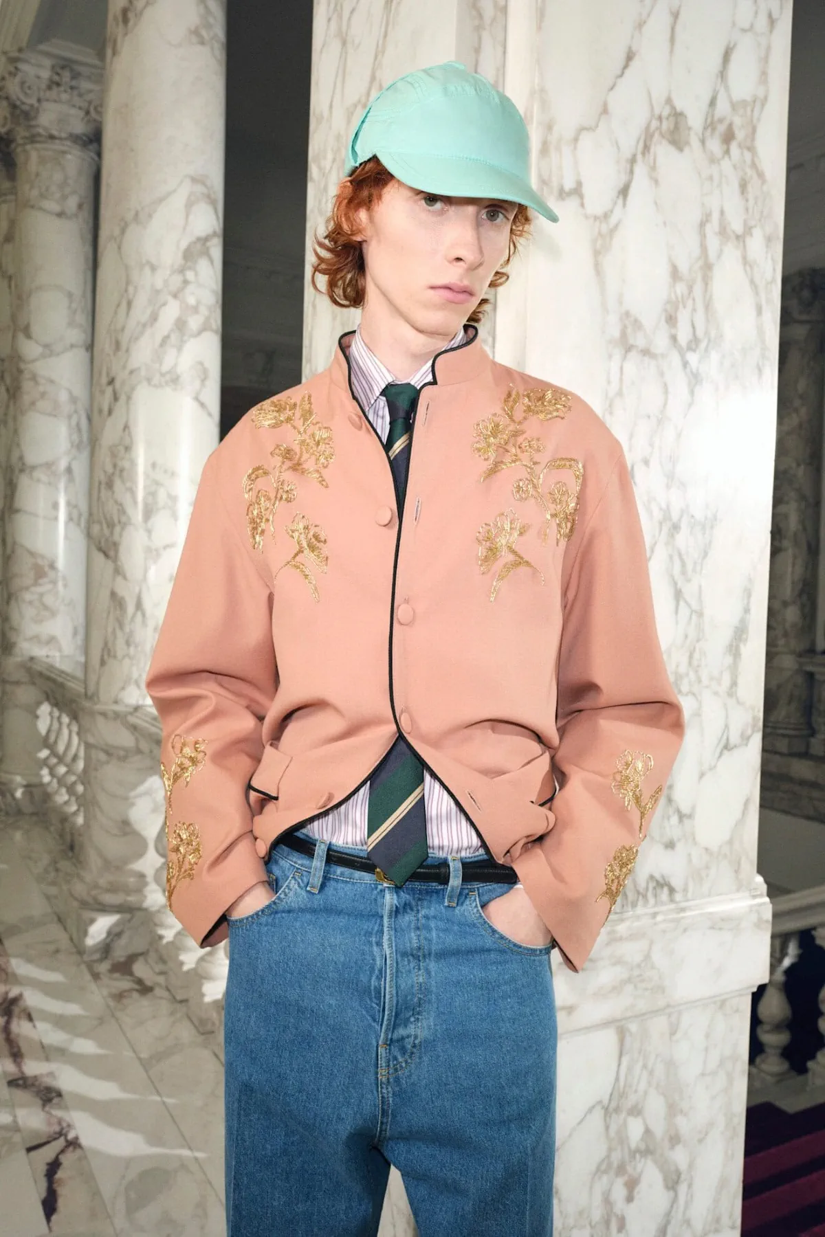 Valentino Pré-Automne 2026 Homme : Alessandro Michele surprend avec un minimalisme radical