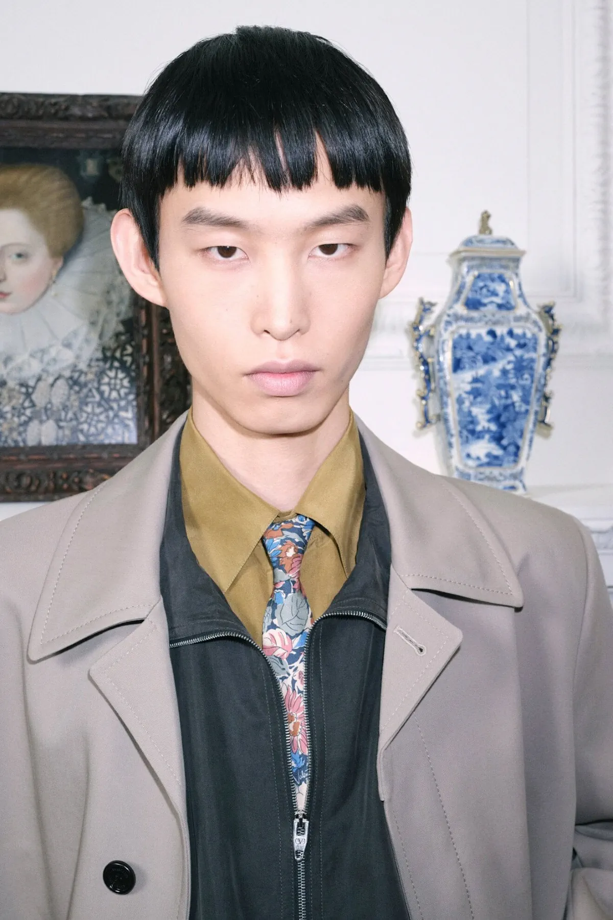 Valentino Pré-Automne 2026 Homme : Alessandro Michele surprend avec un minimalisme radical
