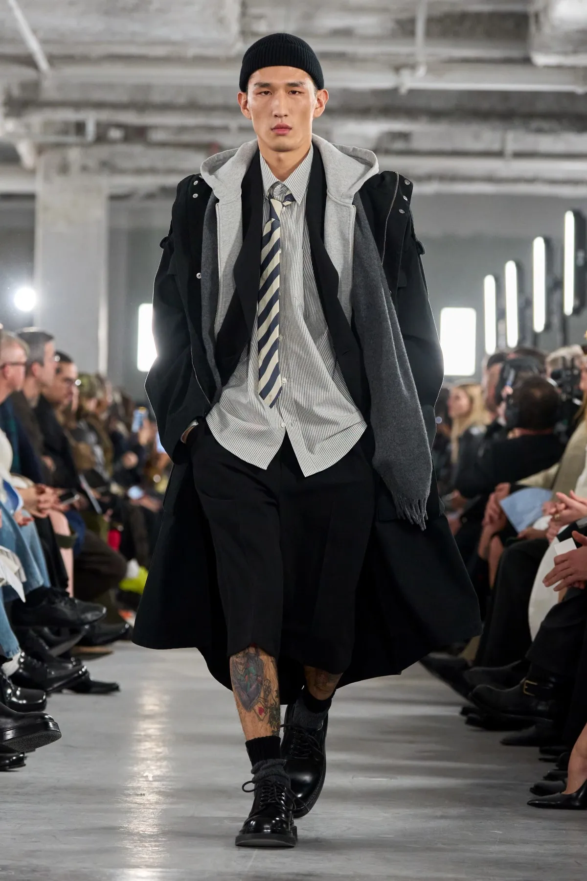 AMI Paris célèbre 15 ans de liberté parisienne avec sa collection homme automne 2026