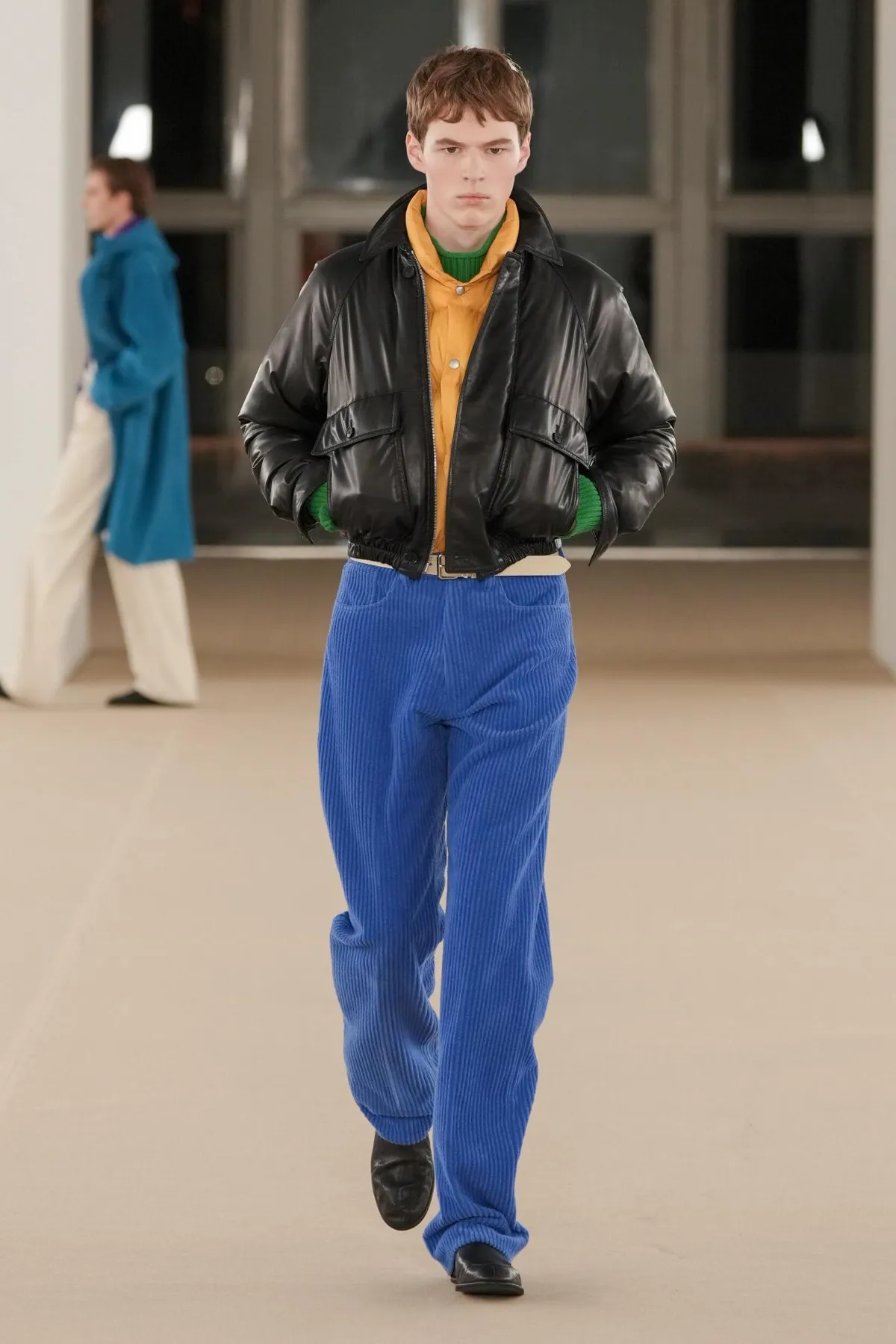 Quand AURALEE allège l’hiver 2026 : la poésie masculine selon Ryota Iwai