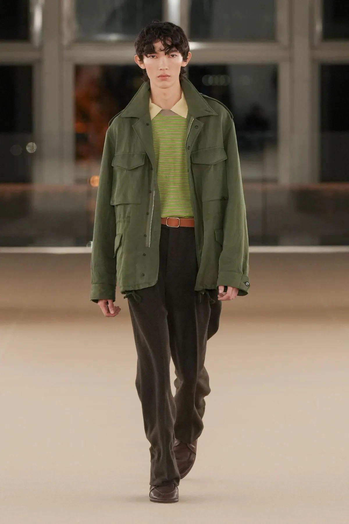 Quand AURALEE allège l’hiver 2026 : la poésie masculine selon Ryota Iwai