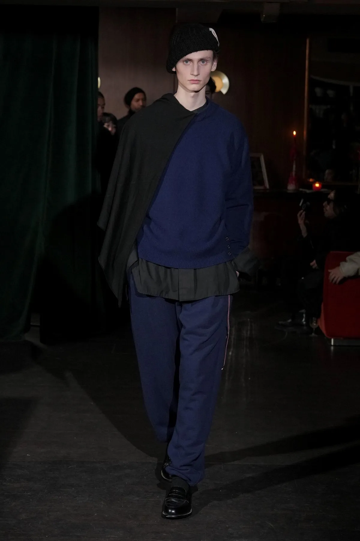 BED J.W. FORD automne 2026 : la romance japonaise qui a clôturé la Fashion Week de Paris