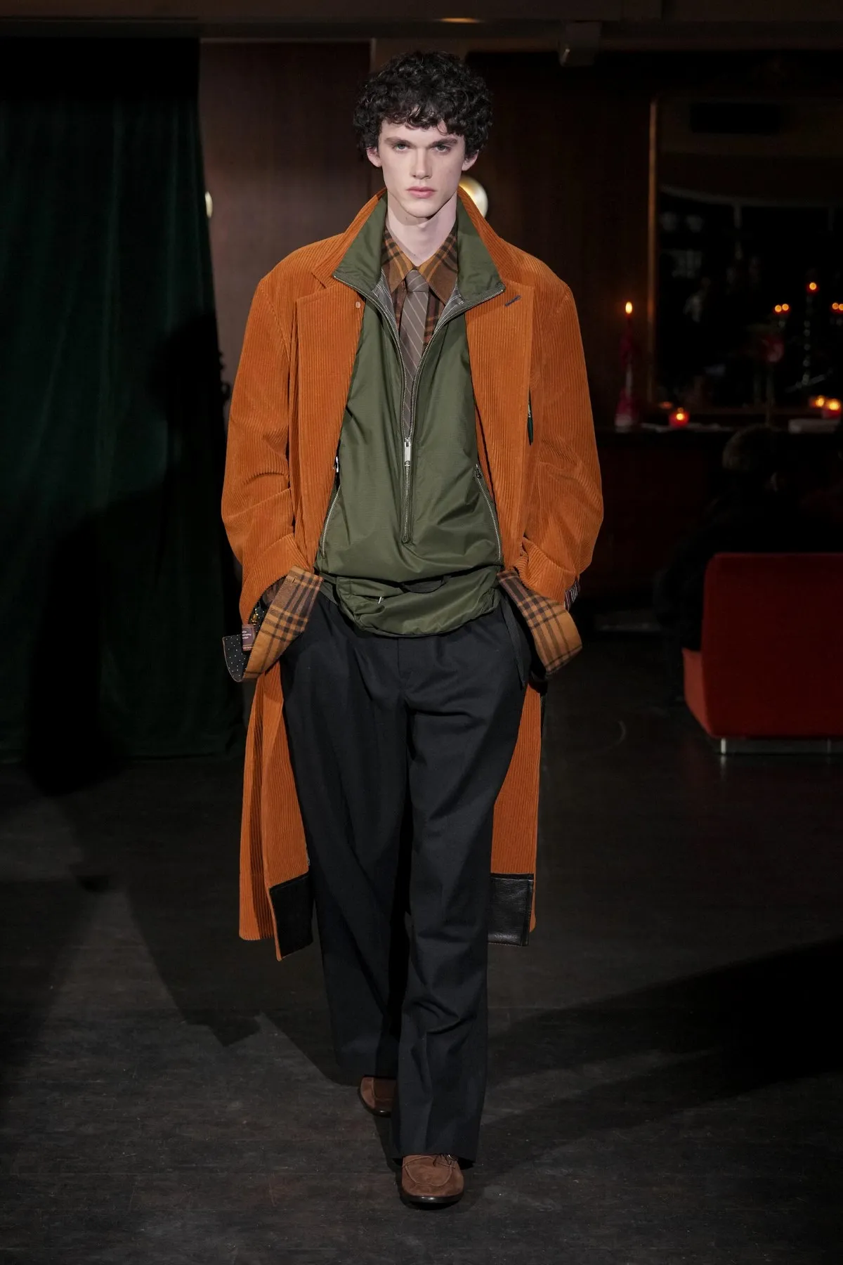 BED J.W. FORD automne 2026 : la romance japonaise qui a clôturé la Fashion Week de Paris