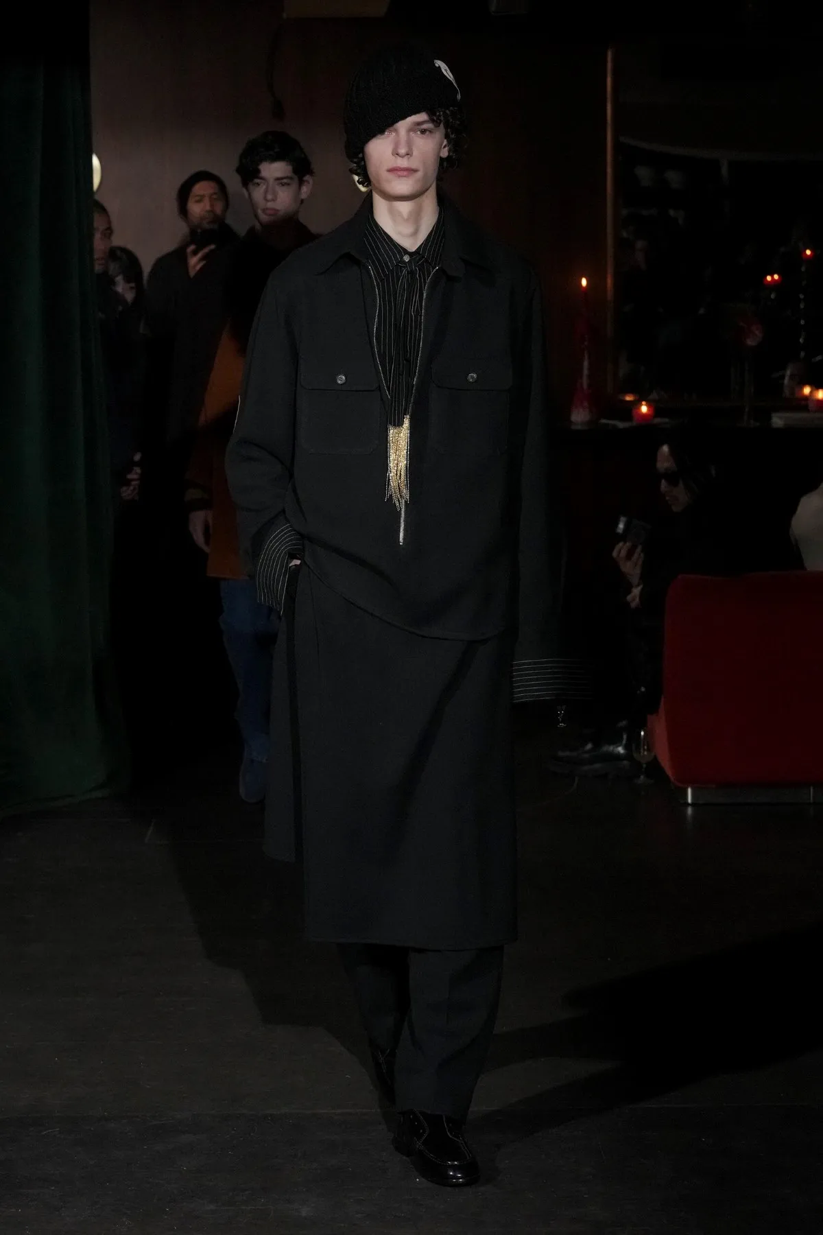 BED J.W. FORD automne 2026 : la romance japonaise qui a clôturé la Fashion Week de Paris