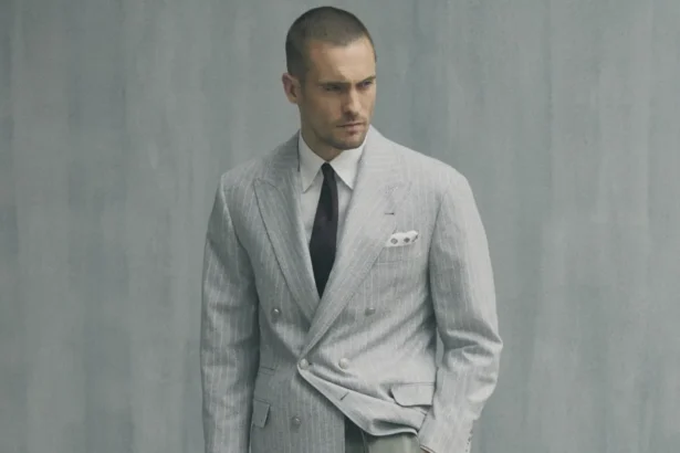 Brunello Cucinelli automne 2026 : l’art du luxe décontracté, entre tailoring et sérénité