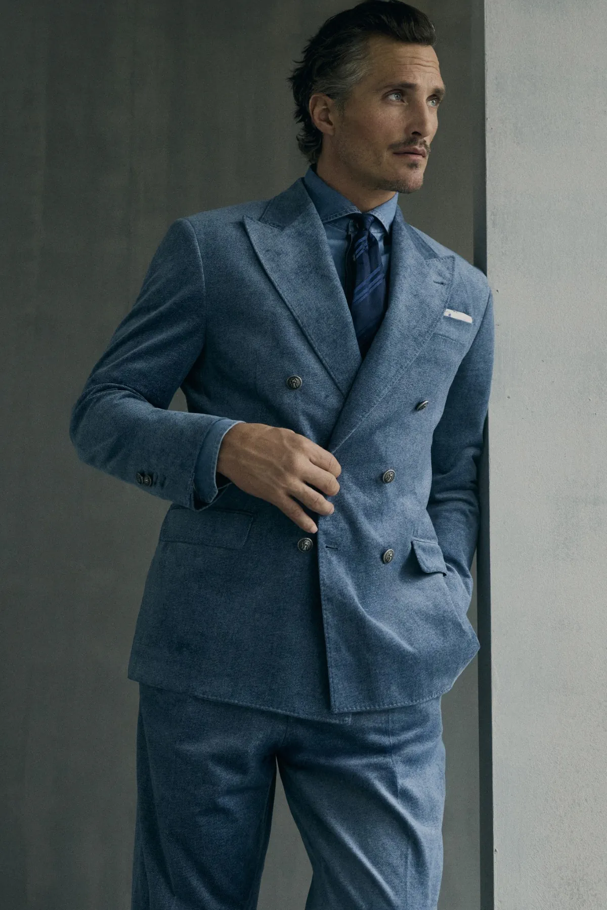 Brunello Cucinelli automne 2026 : l’art du luxe décontracté, entre tailoring et sérénité