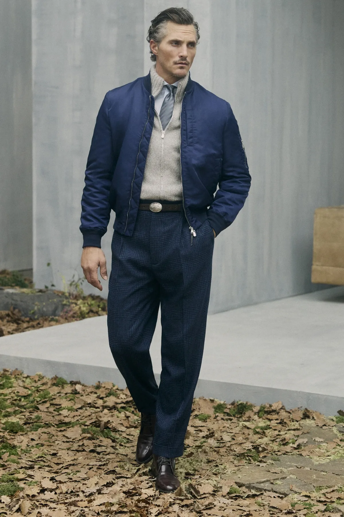 Brunello Cucinelli automne 2026 : l’art du luxe décontracté, entre tailoring et sérénité