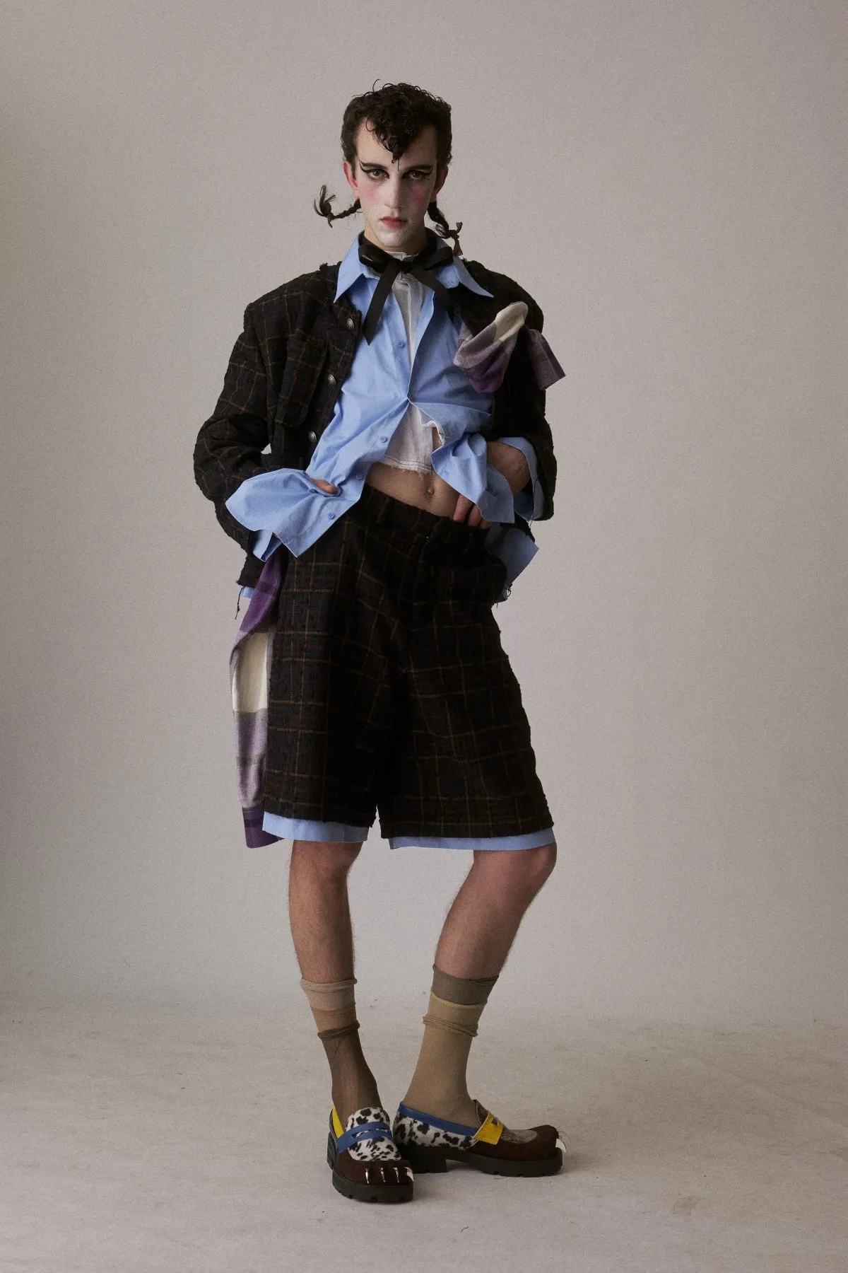 À Paris, Charles Jeffrey Loverboy réinvente le punk queer avec sa collection automne 2026