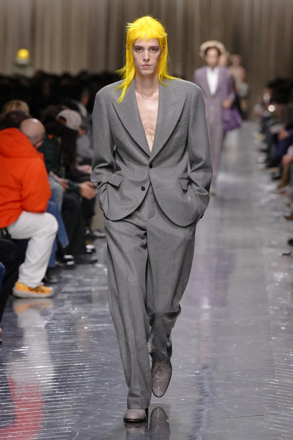 Dior Men automne 2026 : Jonathan Anderson réinvente le tailleur à l’ombre de Paul Poiret
