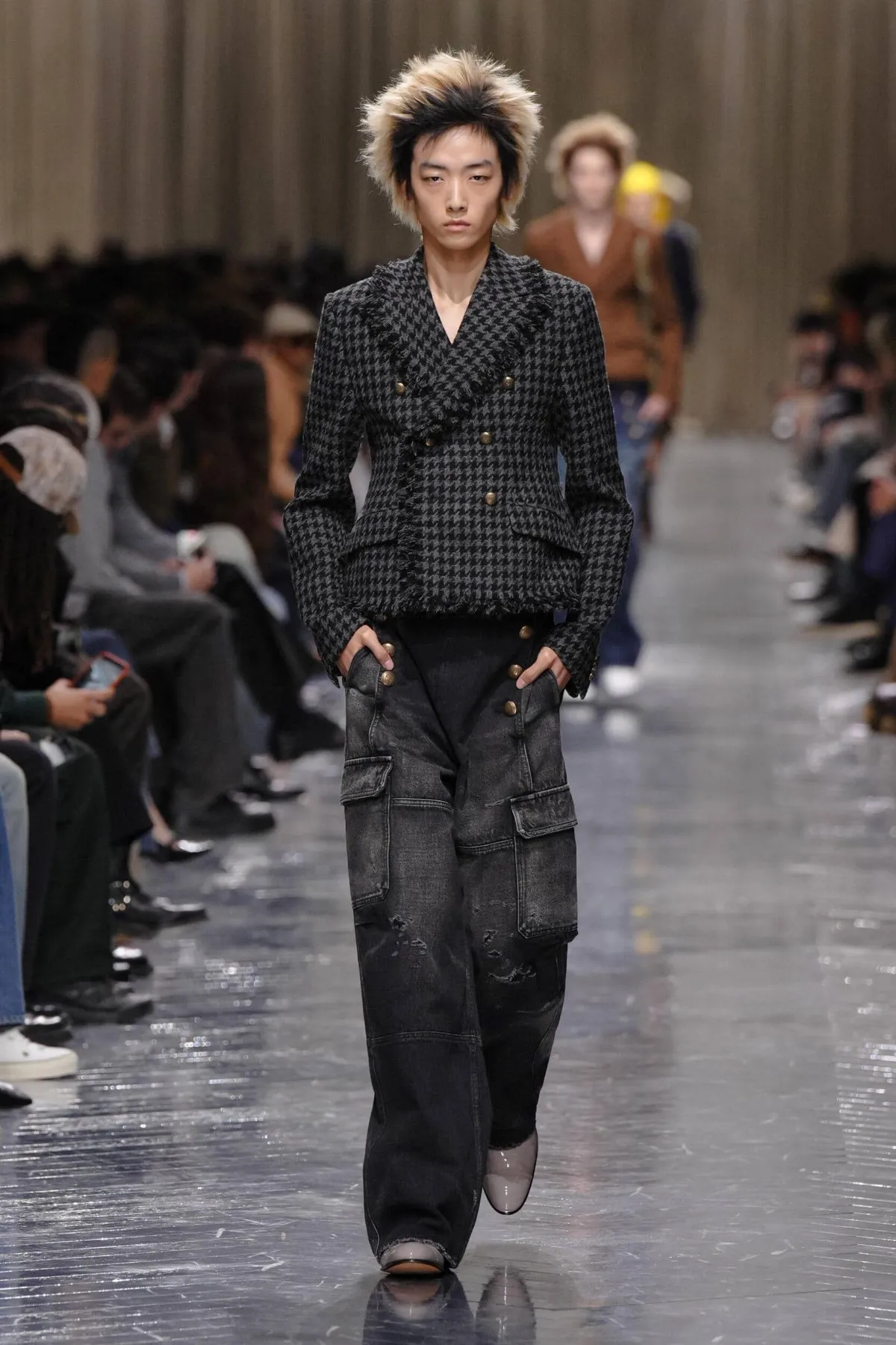 Dior Men automne 2026 : Jonathan Anderson réinvente le tailleur à l’ombre de Paul Poiret