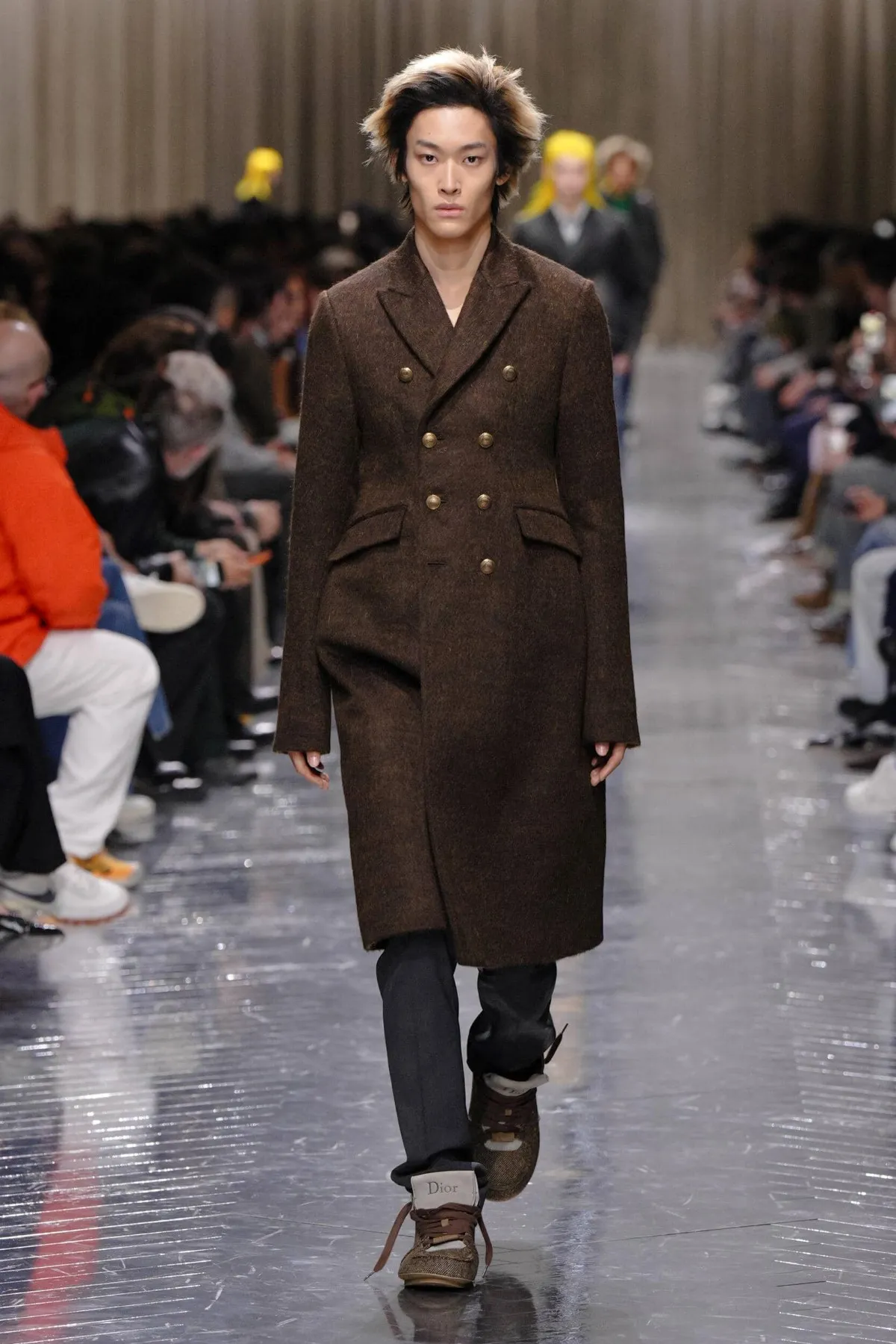 Dior Men automne 2026 : Jonathan Anderson réinvente le tailleur à l’ombre de Paul Poiret