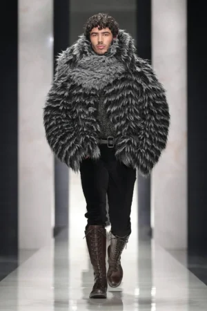 Dolce & Gabbana Automne 2026 : « The Portrait of Man », un manifeste d’une mode masculine libérée