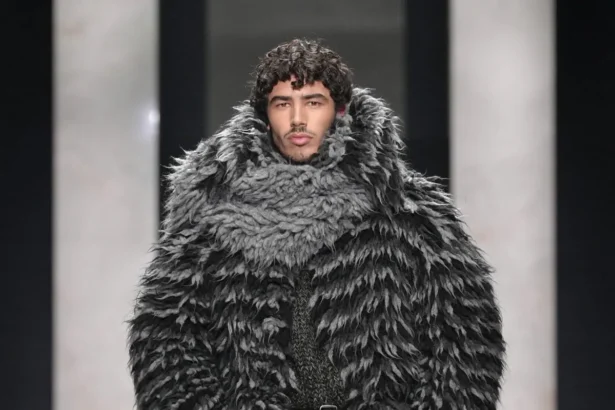 Dolce & Gabbana Automne 2026 : « The Portrait of Man », un manifeste d’une mode masculine libérée