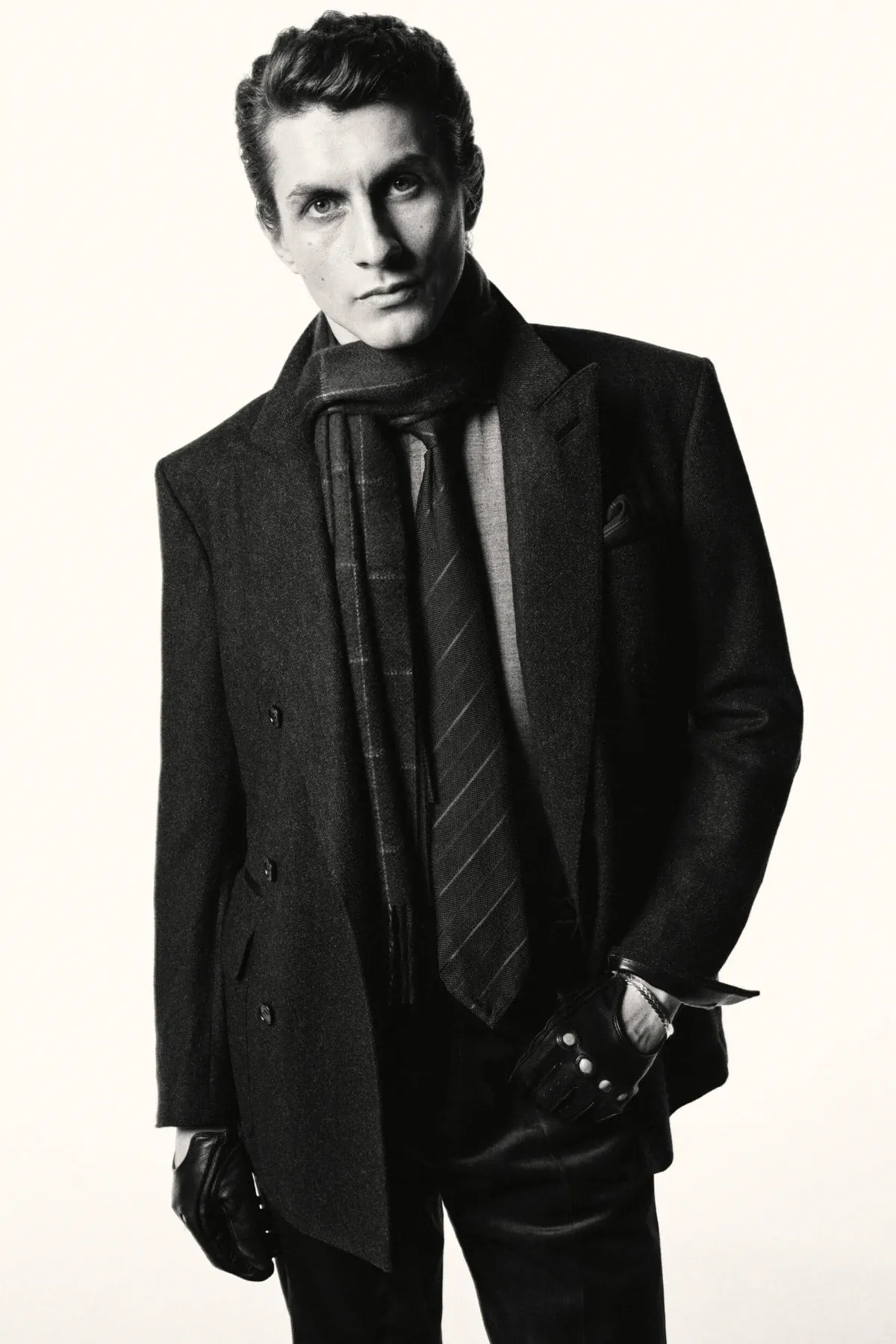 dunhill automne 2026 : l’élégance britannique retrouve son esprit rebelle