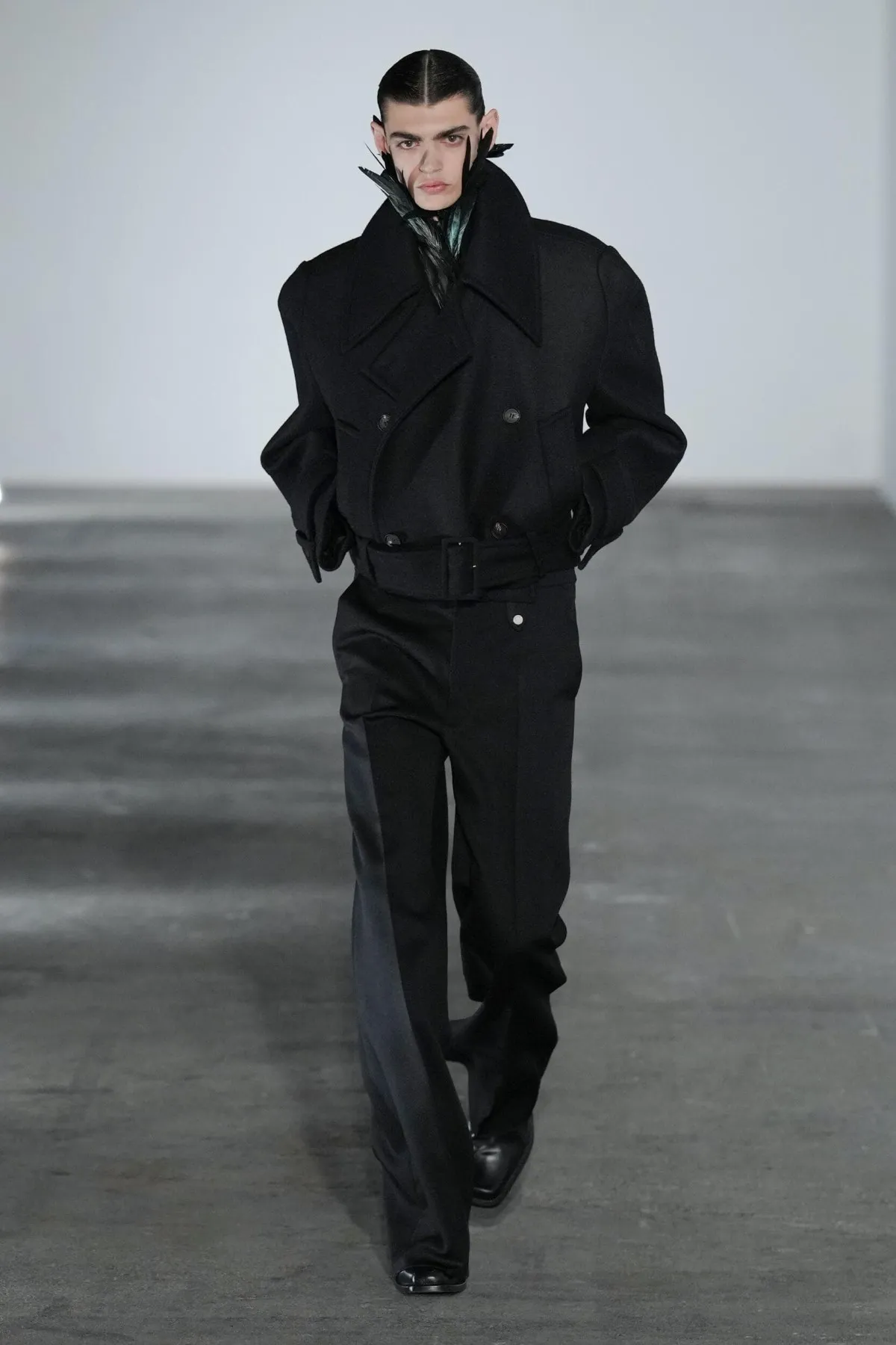 Egonlab. Fall Winter 2026 Paris Fashion Week 4 À Paris, EGONLAB signe une collection automne 2026 à contre-courant