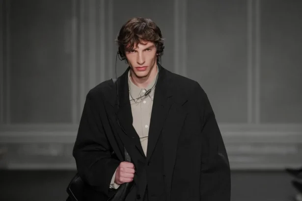 Pour l'automne 2026, Études Studio fait résonner la mode dans les sous-sols de l’IRCAM