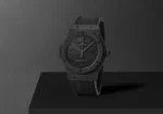 La Hublot Classic Fusion Yohji Yamamoto All Black Camo : une montre qui se cache pour mieux s’imposer