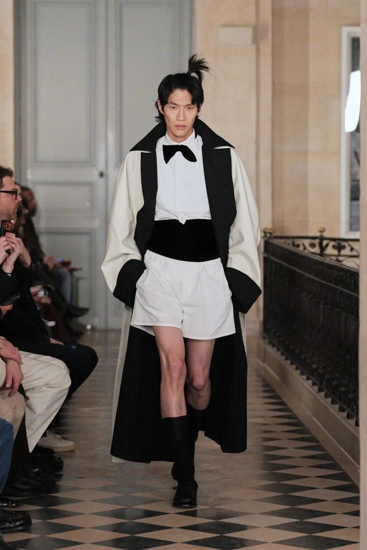 Jacquemus automne 2026 : quand le vestiaire masculin devient un terrain de jeu