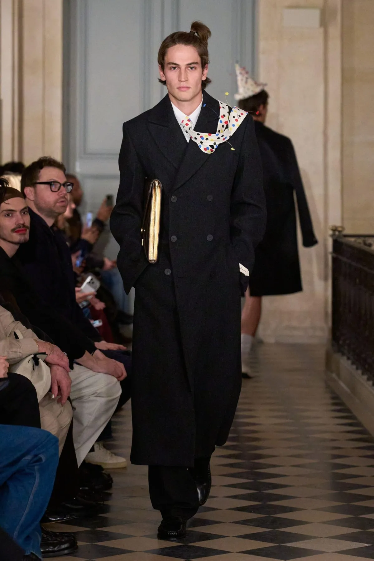 Jacquemus automne 2026 : quand le vestiaire masculin devient un terrain de jeu