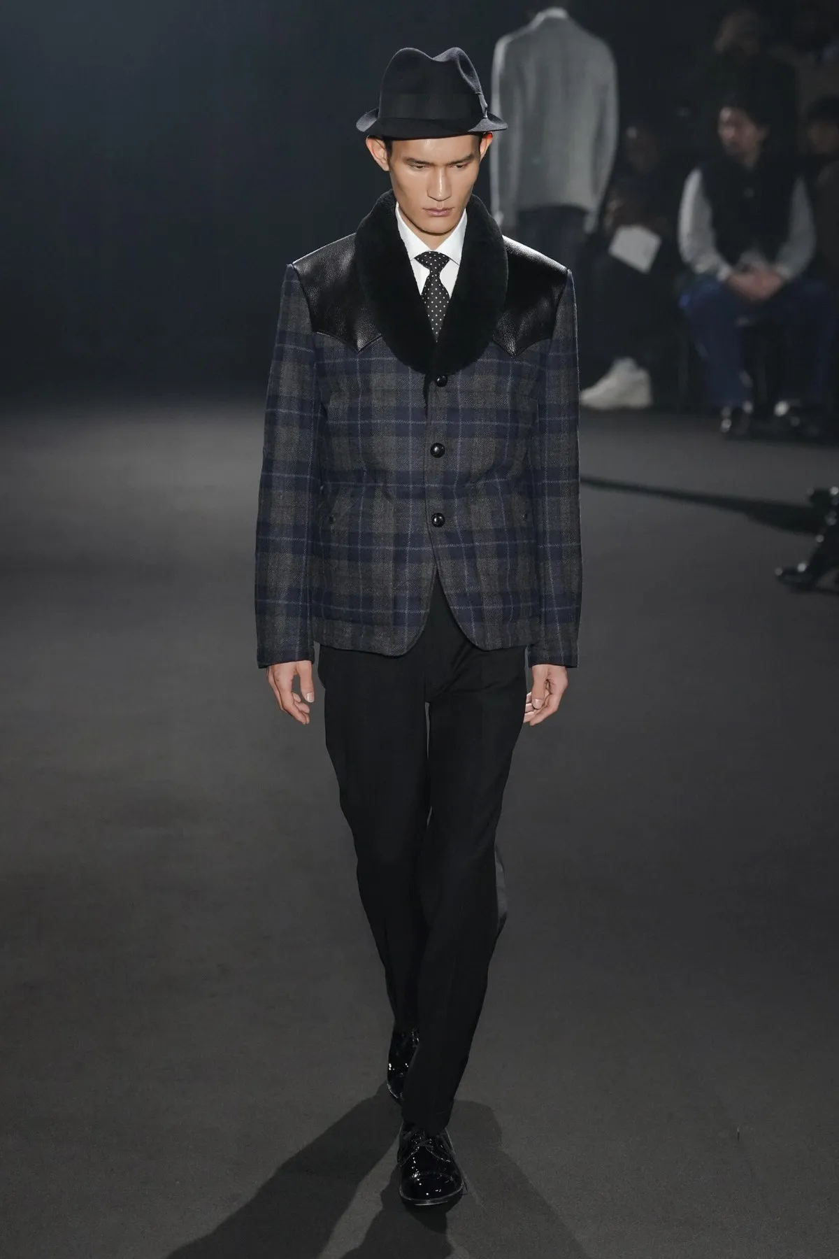 Junya Watanabe MAN automne 2026 : l’âge d’or du vestiaire masculin réinventé