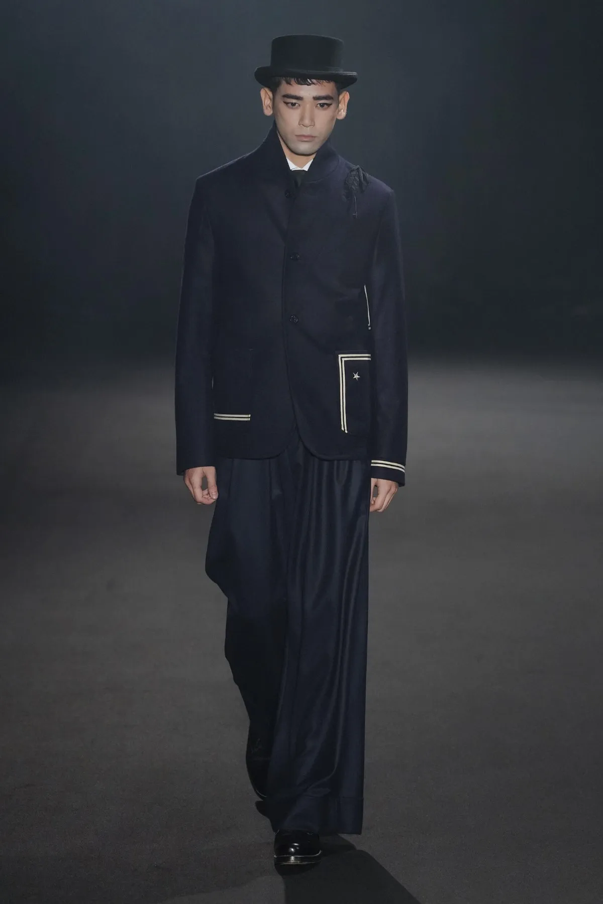 Junya Watanabe MAN automne 2026 : l’âge d’or du vestiaire masculin réinventé
