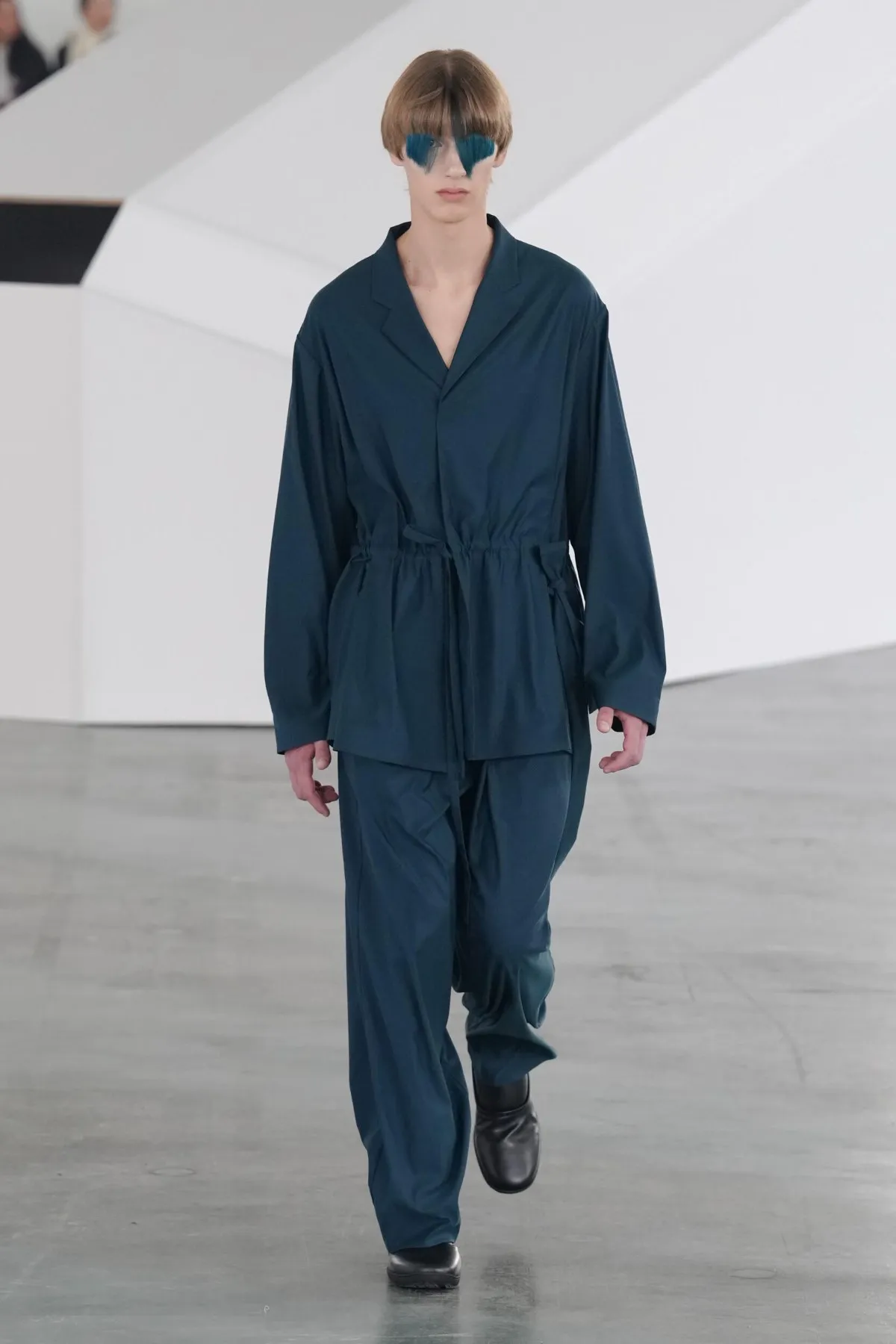 Kiko Kostadinov automne 2026 : une mode radicale, géométrique et sans superflu