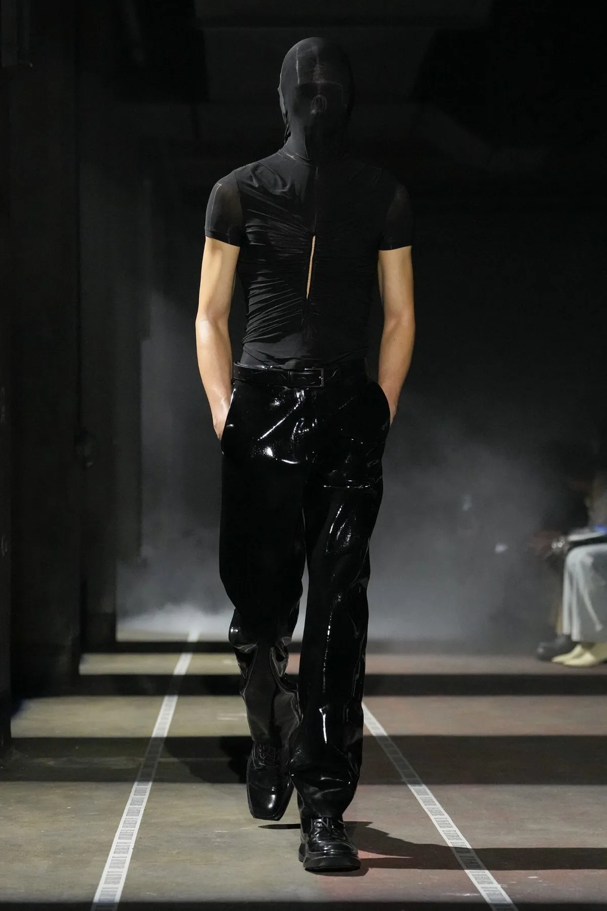 Louis-Gabriel Nouchi transforme Alien en fantasme mode pour l’automne 2026