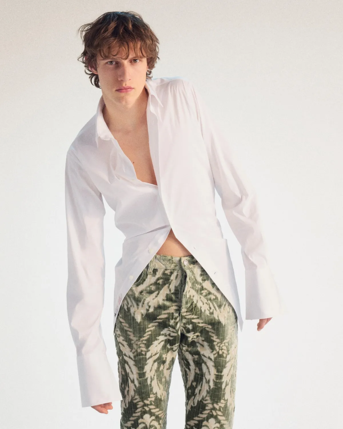 LANVIN célèbre 100 ans de vestiaire masculin avec la collection automne 2026 de Peter Copping