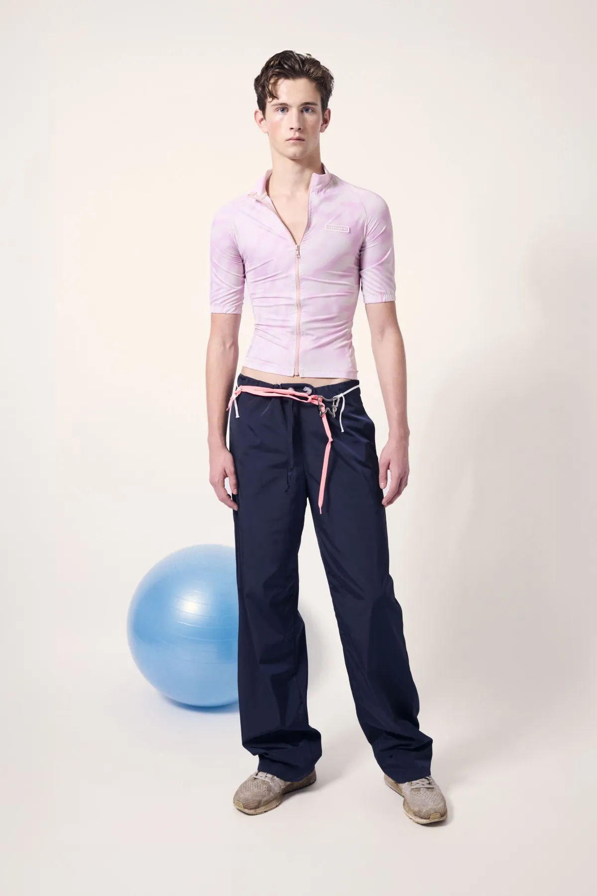 LAZOSCHMIDL automne 2026 : quand le running réinvente la masculinité contemporaine