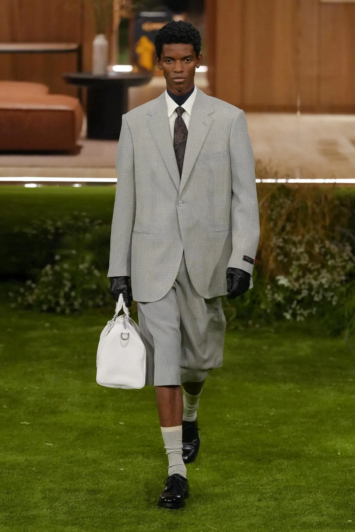 Louis Vuitton automne 2026 : quand le luxe devient fonctionnel et durable